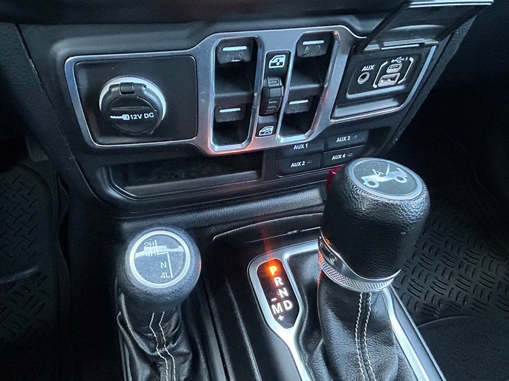 Used 2018 Gray Jeep Unlimited Sahara image 24