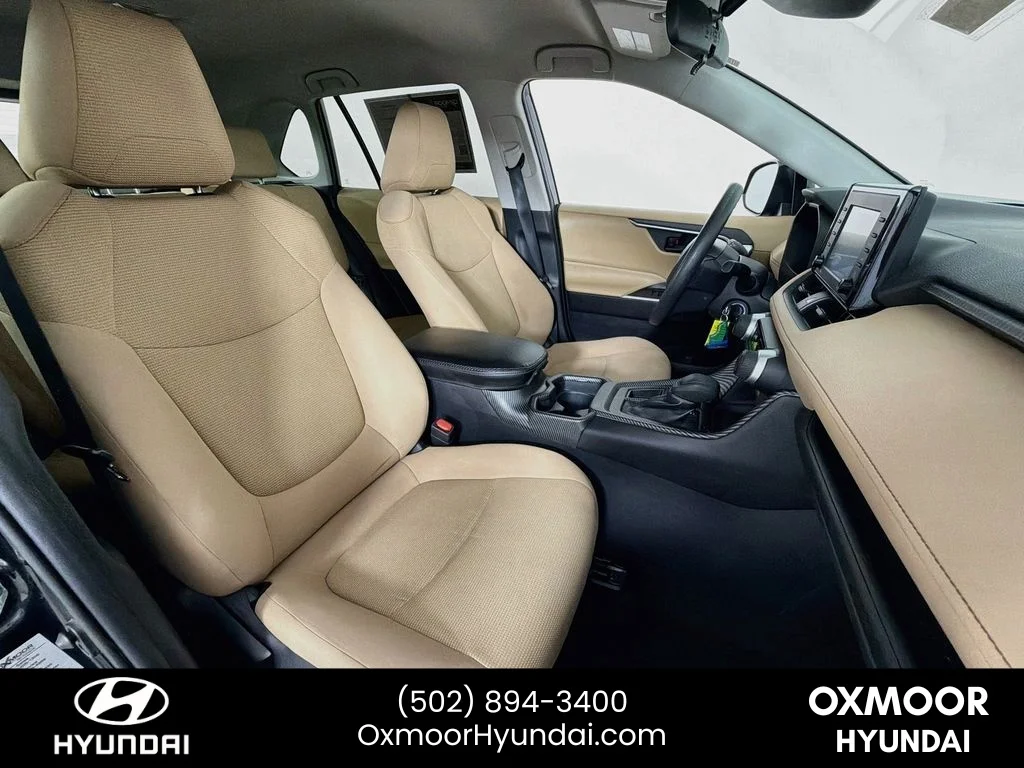 Used 2020 Midnight Black Metallic Toyota LE image 25