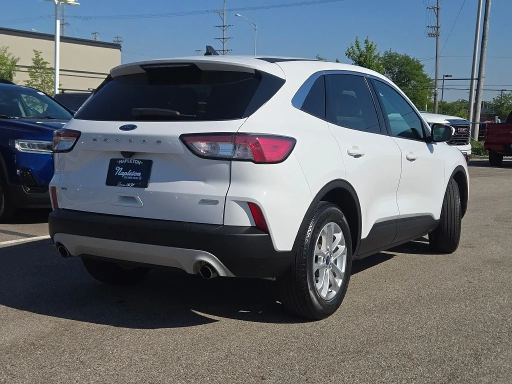 Used 2020 White Ford SE image 13