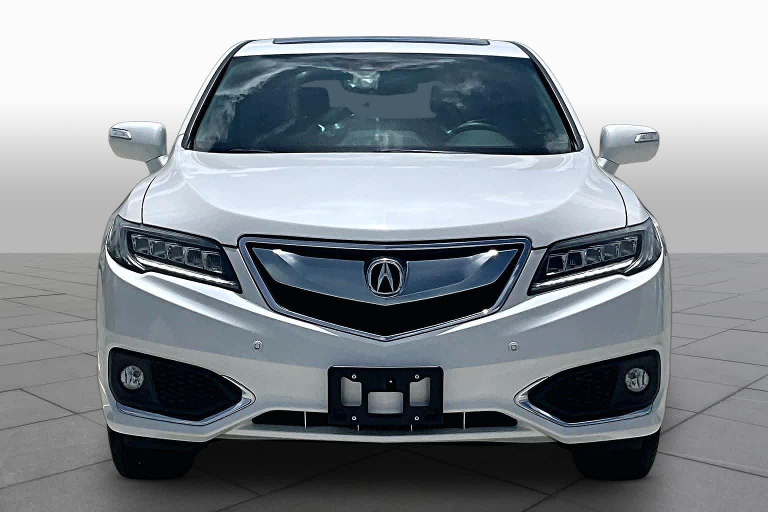 Used 2018 White Diamond Pearl Acura w/Advance Pkg image 3