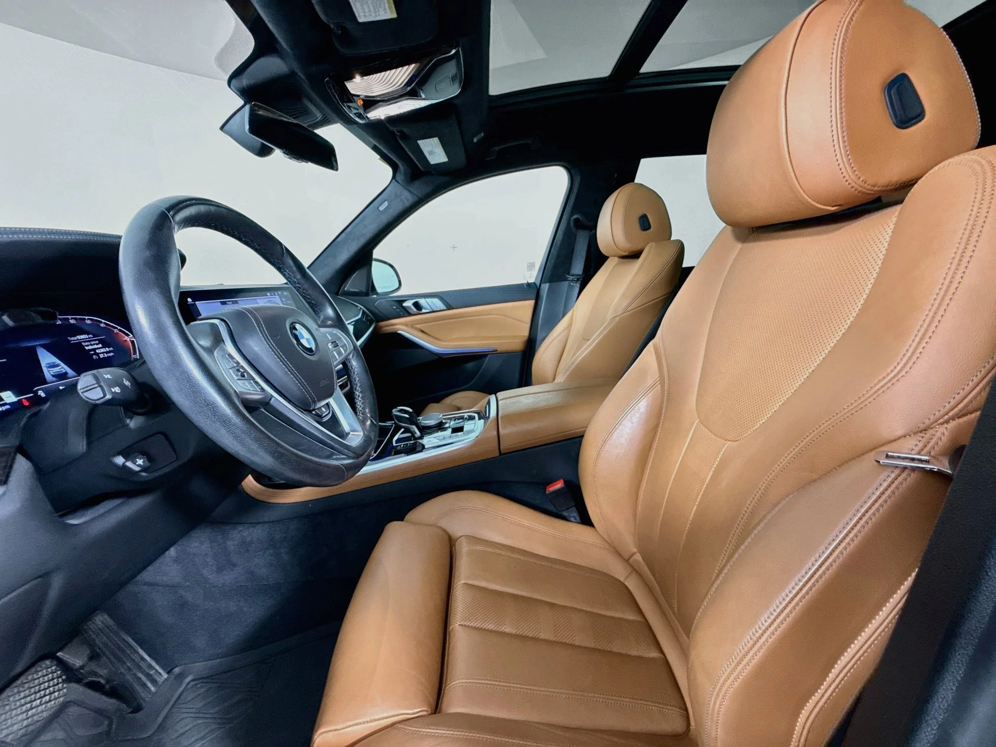 Used 2021 Alpine White BMW xDrive40i image 11