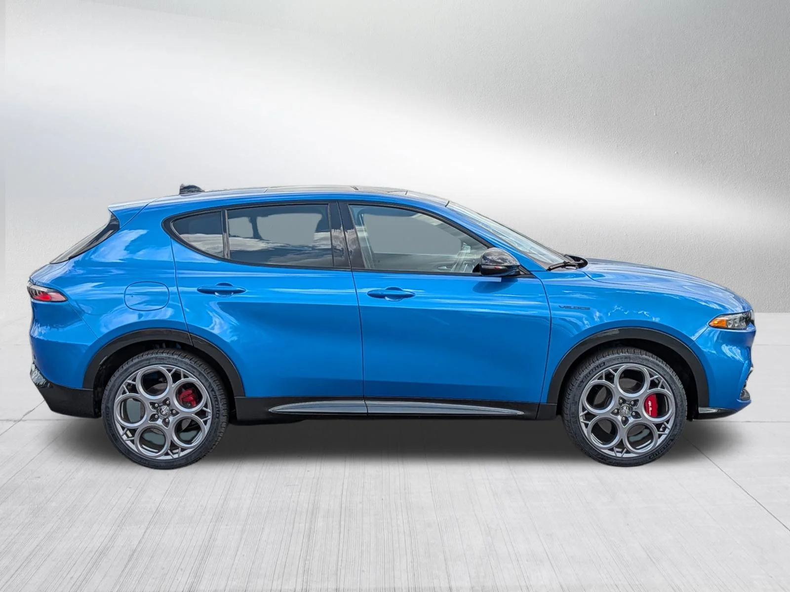 Used 2024 Misano Blue Metallic Alfa Romeo Veloce image 8