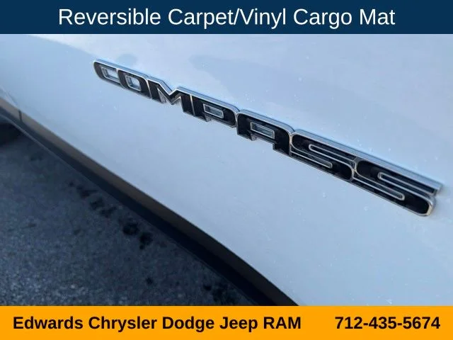 Certified Used 2023 White Jeep Latitude image 14