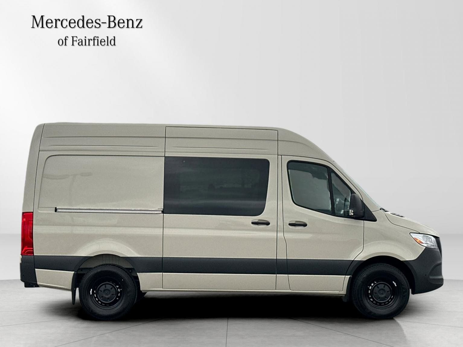 2025 Mercedes-Benz Sprinter Crew Van Base - Photo 8