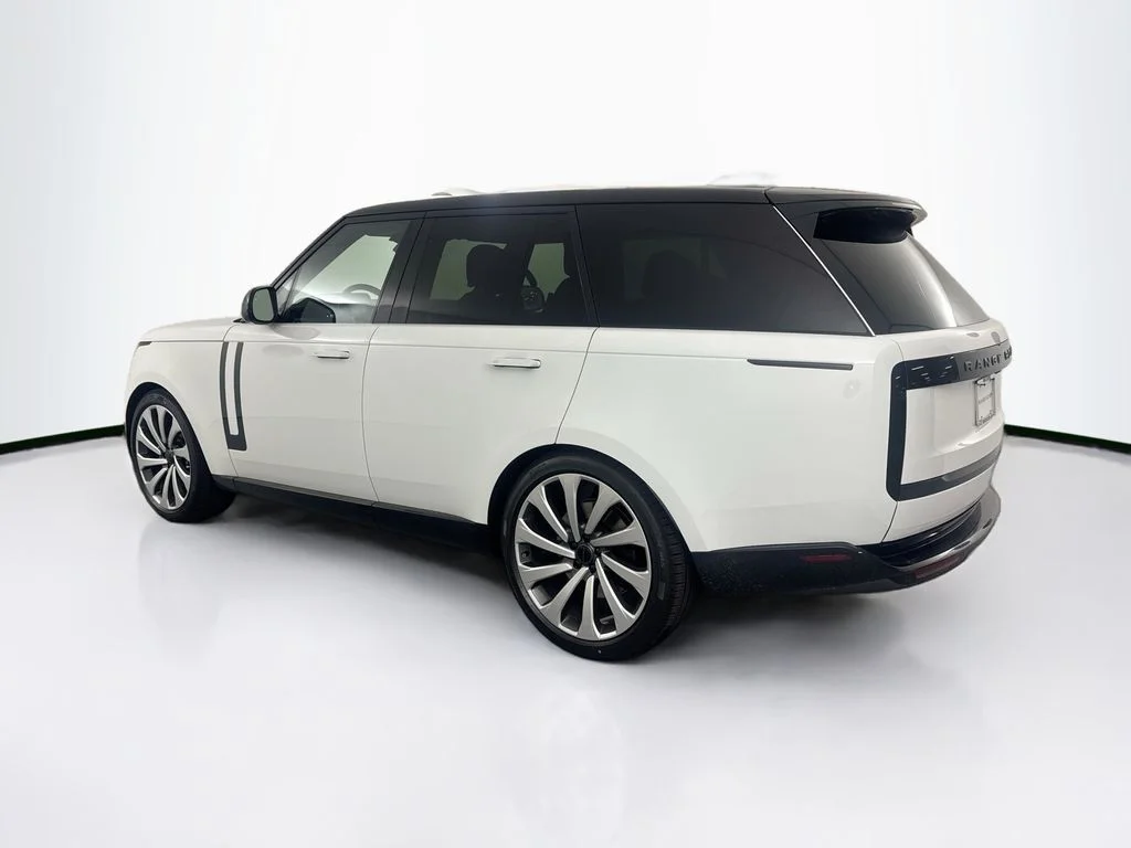 2026 Land Rover Range Rover SE - Photo 7