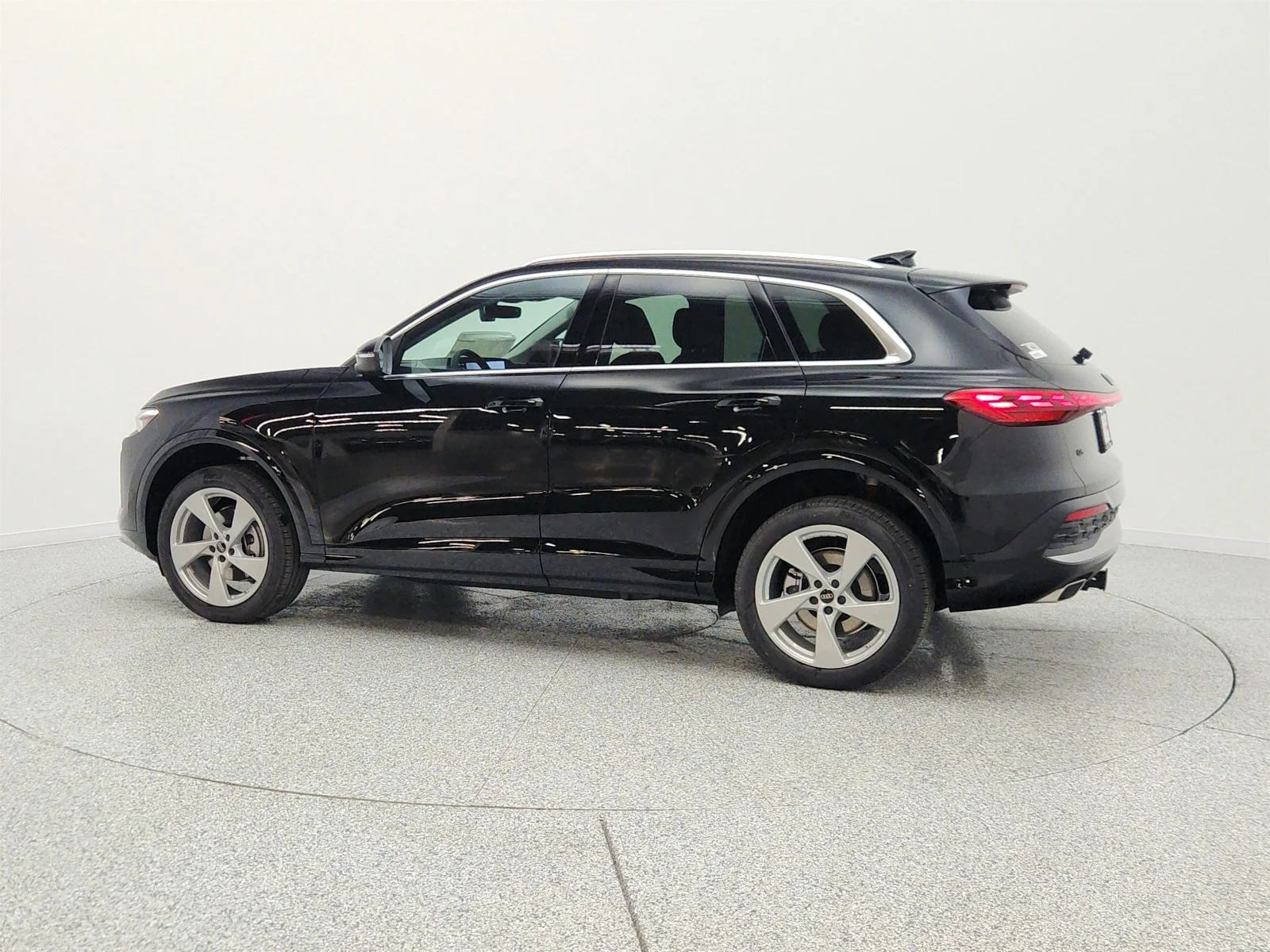 New 2026 Mythos Black Metallic Audi Premium Plus 2.0 TFSI quattro image 15