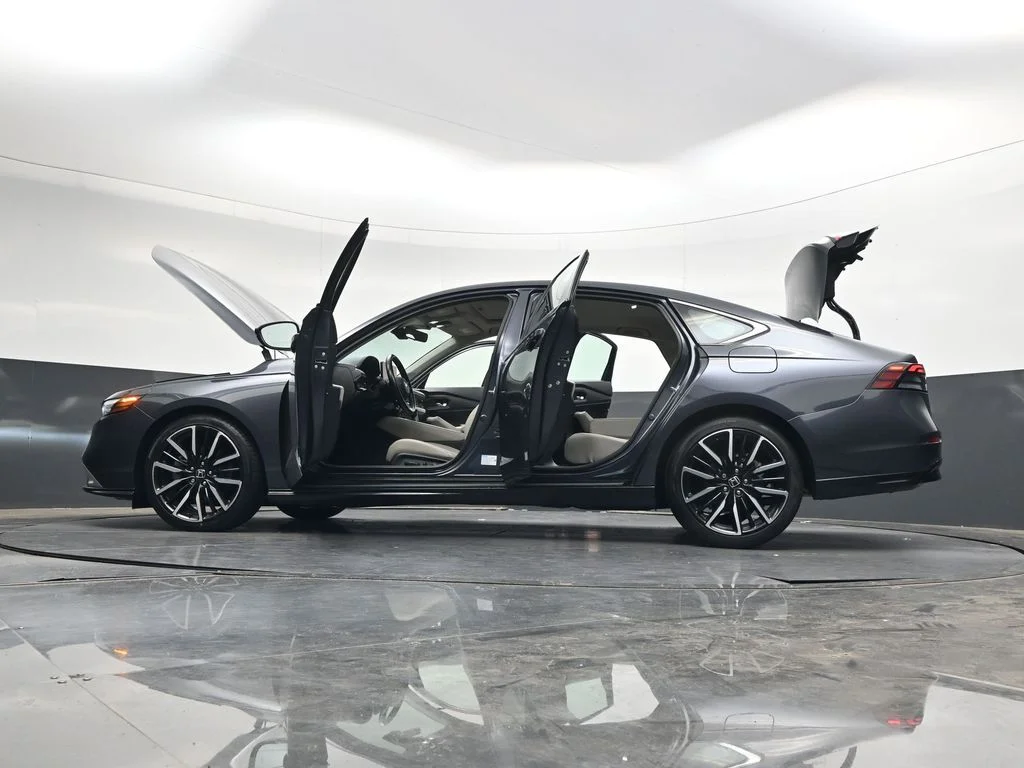 2023 Honda Accord Hybrid Touring - Photo 44