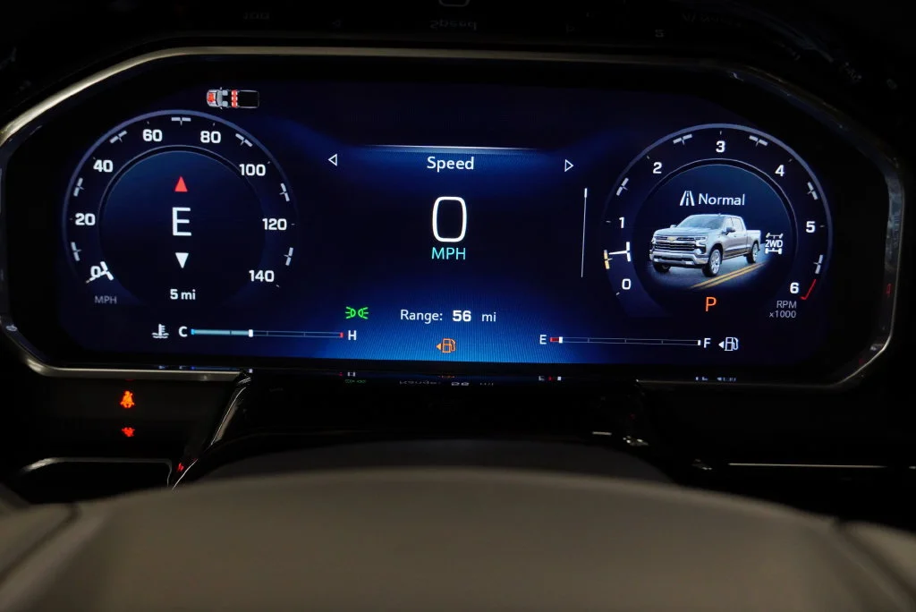 New 2026 Sterling Gray Metallic Chevrolet LT image 23