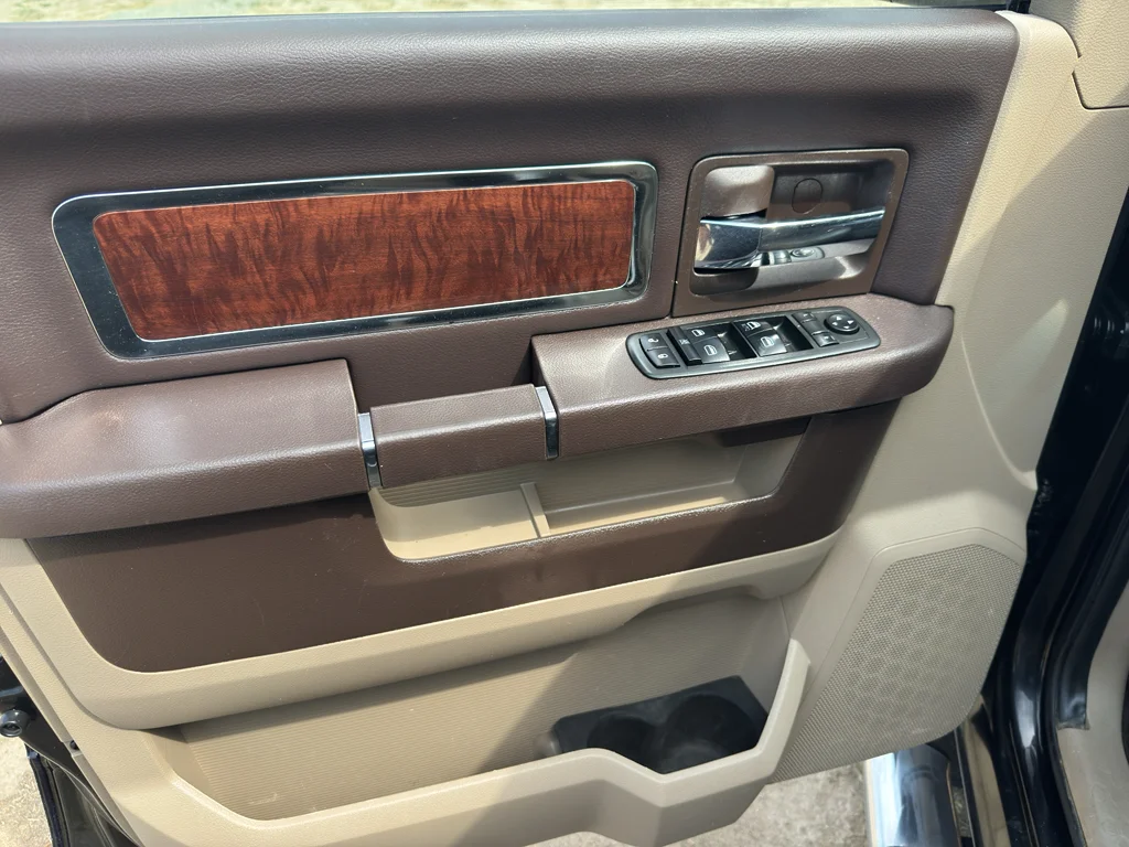 Used 2012 Black Clearcoat Ram Laramie image 24