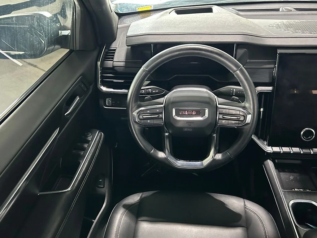Used 2024 Ebony Twilight Metallic GMC Elevation image 11