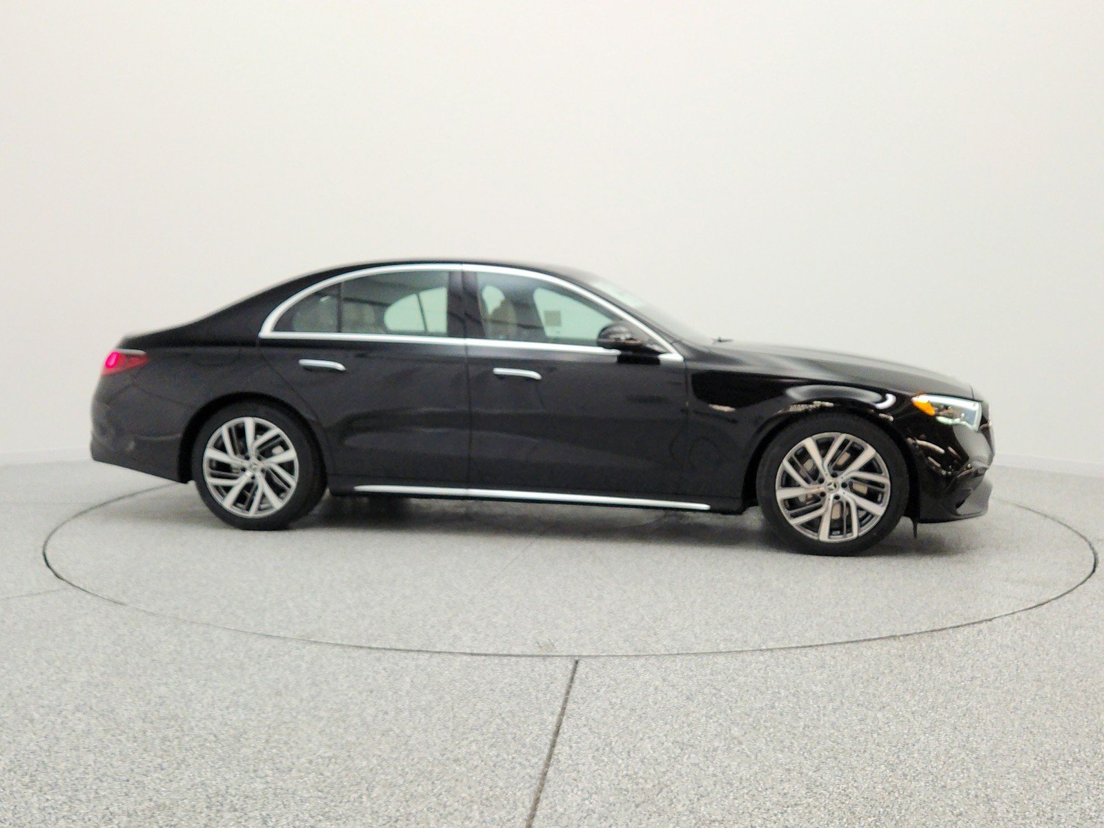 New 2026 Black Mercedes-Benz E 350 RWD Sedan image 4