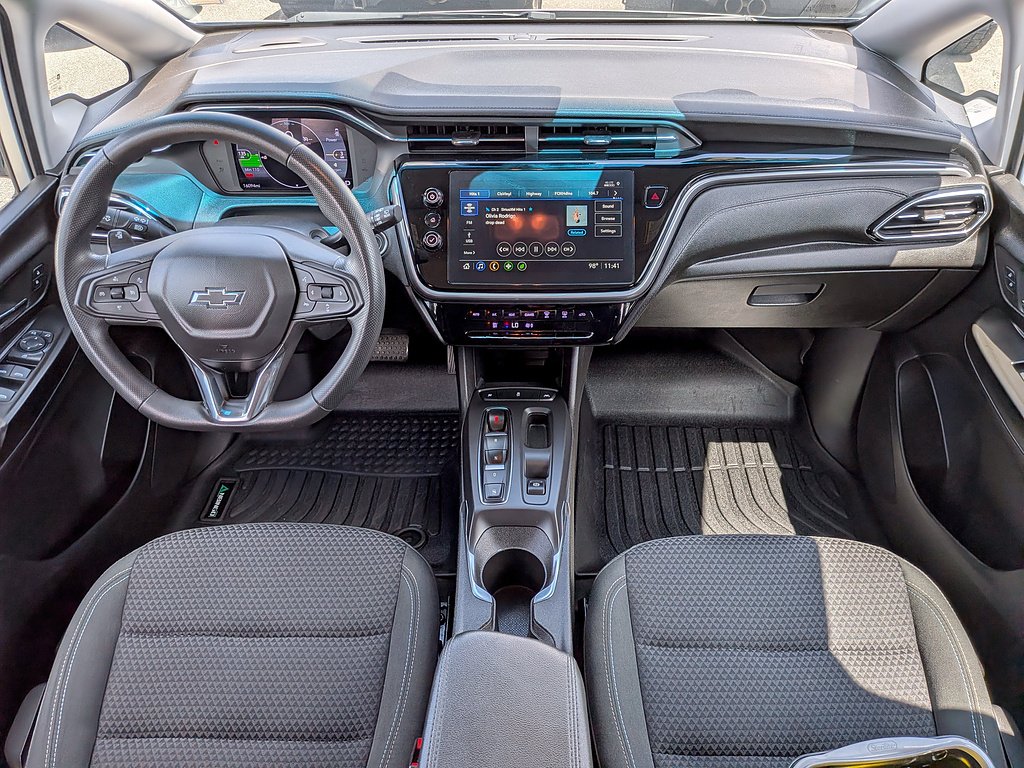 2023 Chevrolet Bolt EV LT - Photo 14