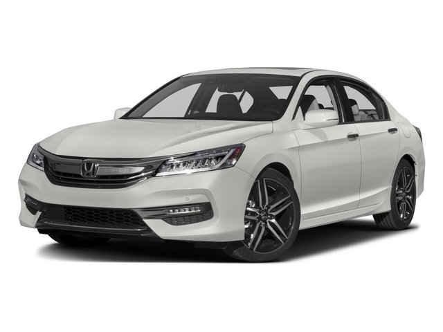 Used 2016  Honda Touring image 1