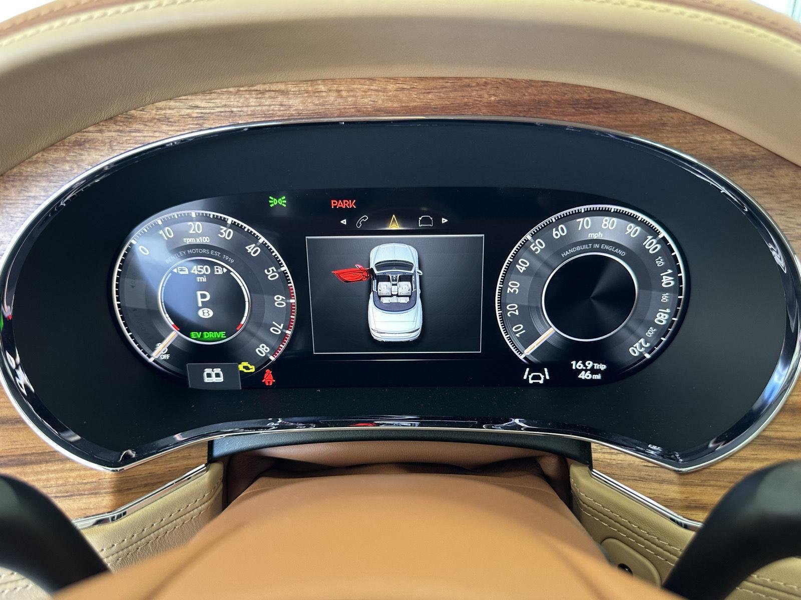 New 2026 Rose Gold Bentley GTC S image 29