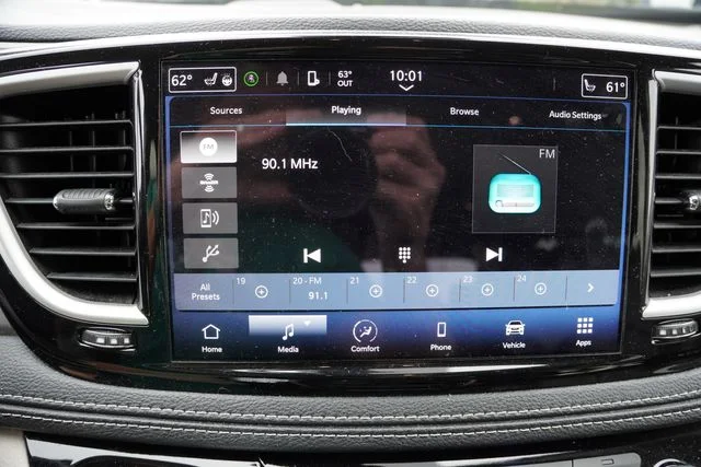 Certified Used 2023 Black Chrysler Touring L image 5
