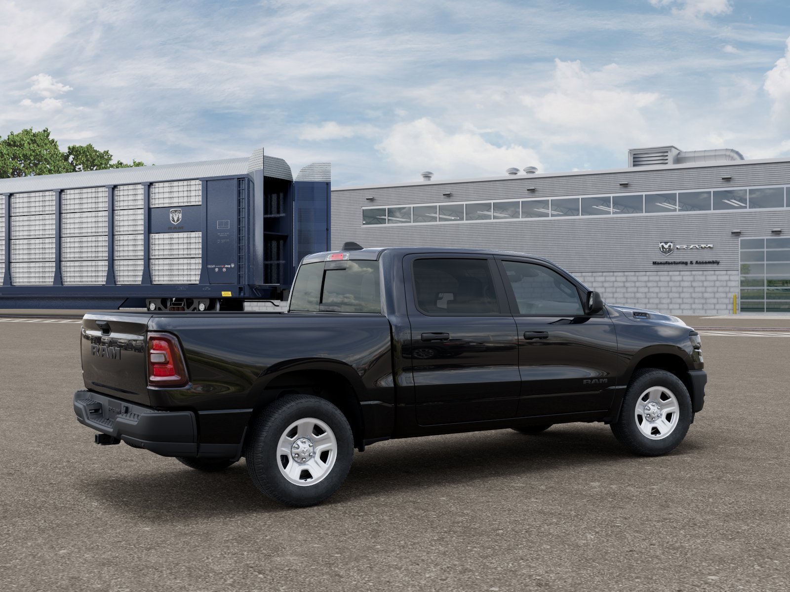 New 2026 Diamond Black Crystal Pearl-Coat Exterior Paint RAM TRADESMAN image 4