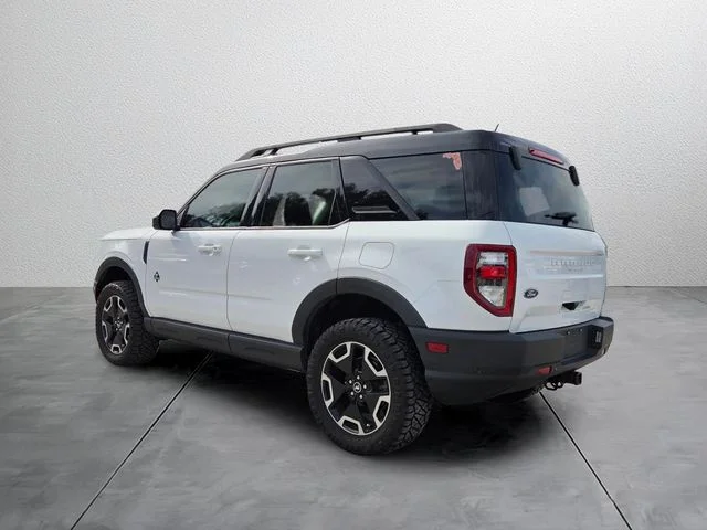 Used 2022 White Ford Outer Banks image 3