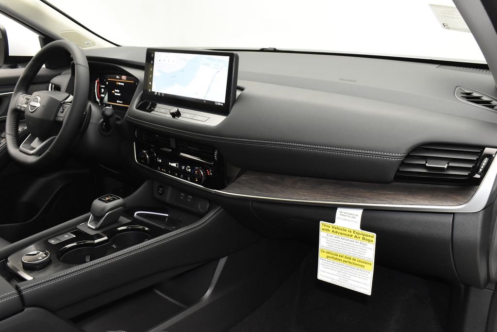 New 2026 Everest White Pearl TriCoat Nissan Platinum image 29