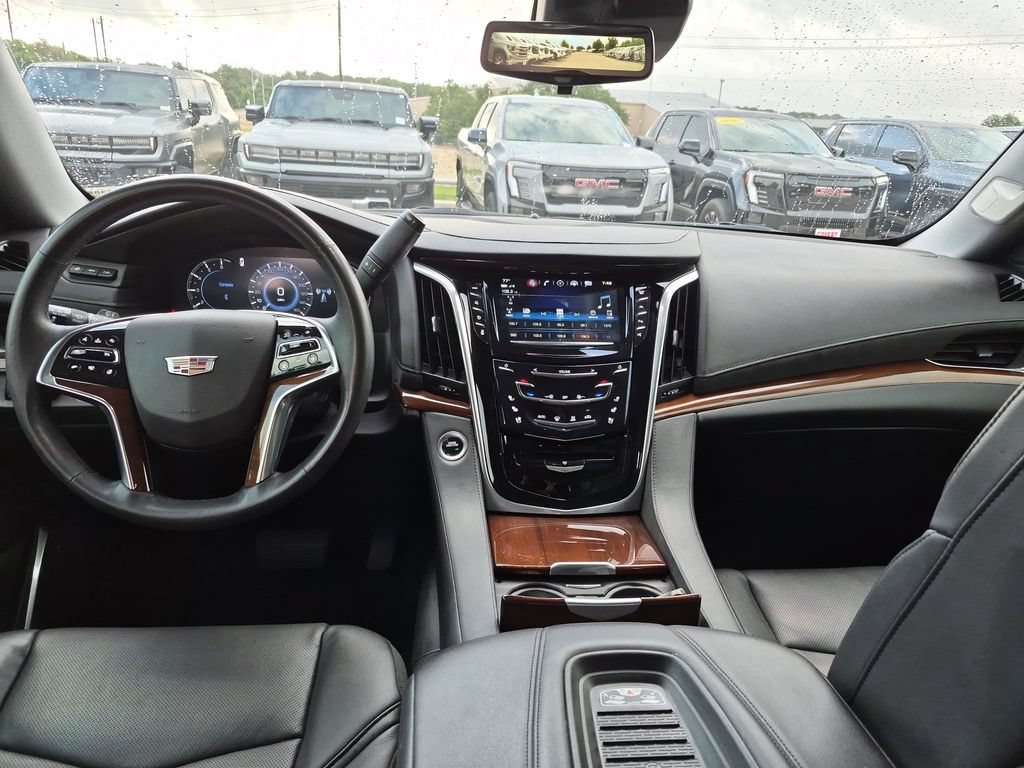 Used 2020 BLACK RAVEN Cadillac Premium Luxury image 33