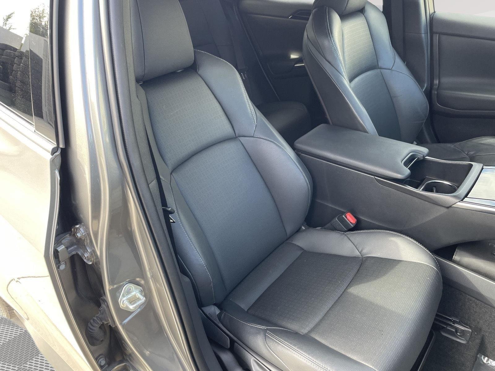 Certified Used 2023 Smoked Carbon 2-Tone Subaru Touring image 30