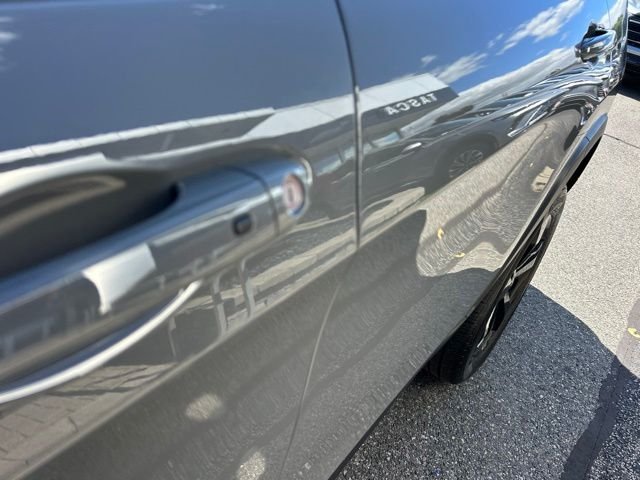 Used 2023 Gray Jeep Altitude image 19