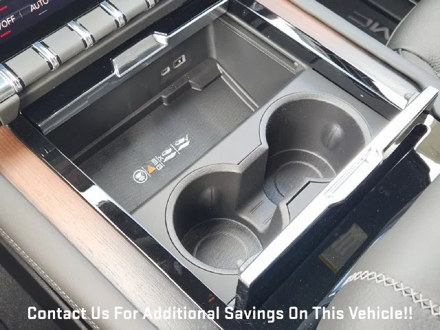2027 GMC Yukon Denali - Photo 15