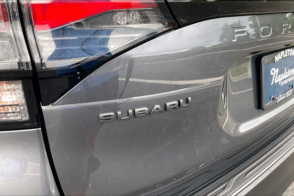 Used 2026 Gray Subaru Premium image 29