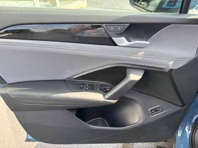 2026 Volkswagen Tiguan SE - Photo 11