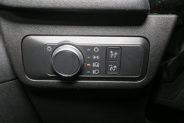 Used 2020 White Ford SE image 31