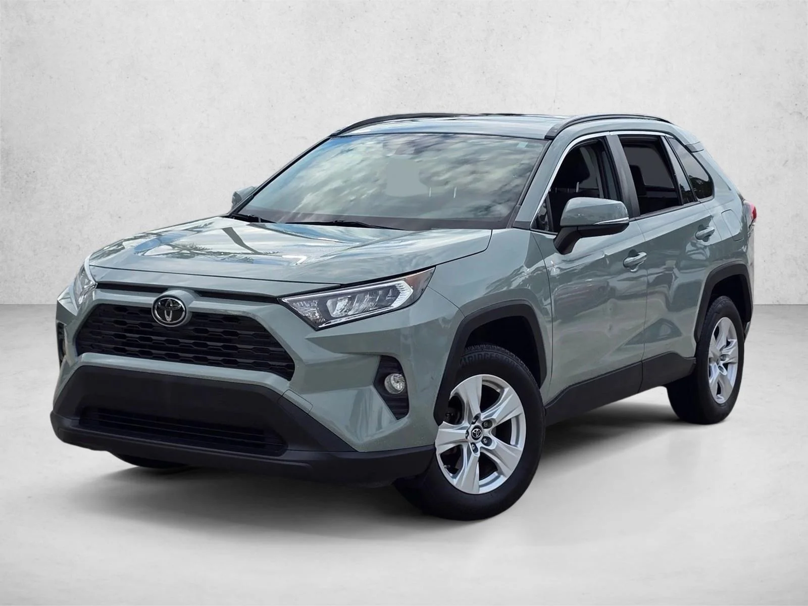 Used 2019 Lunar Rock Toyota XLE image 1
