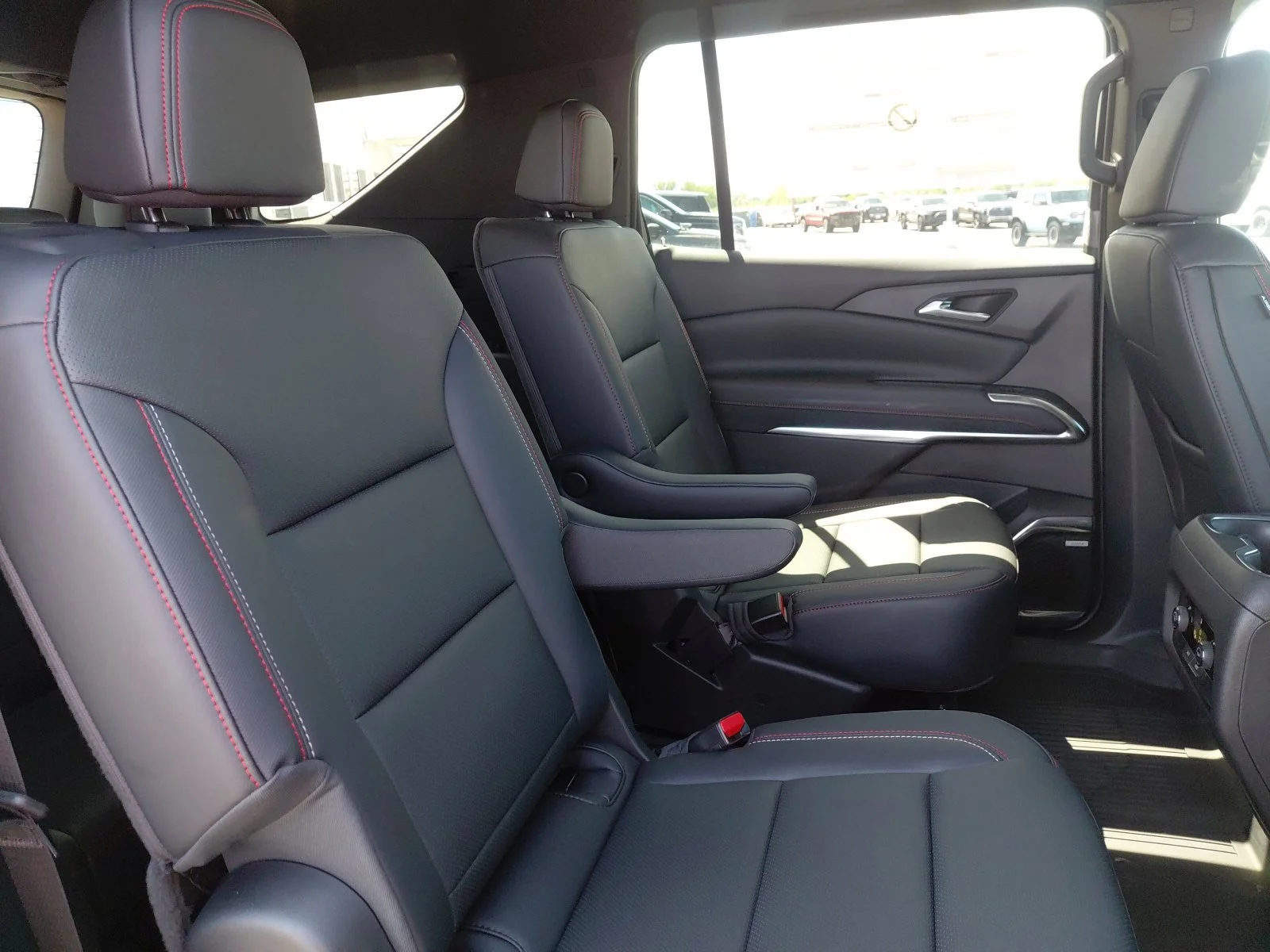2026 Chevrolet Traverse Z71 - Photo 28