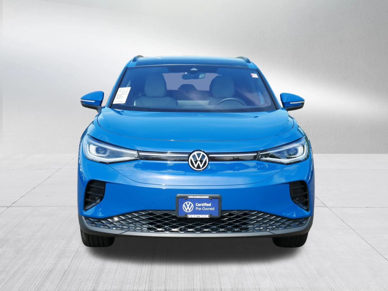 Certified Used 2025 Mountain Lake Blue Metallic Volkswagen Pro S image 2