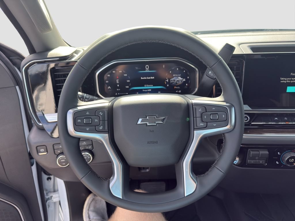 New 2026 Summit White Chevrolet RST image 10