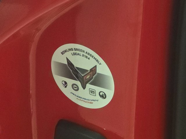 Used 2025 Torch Red Chevrolet 1LZ image 28