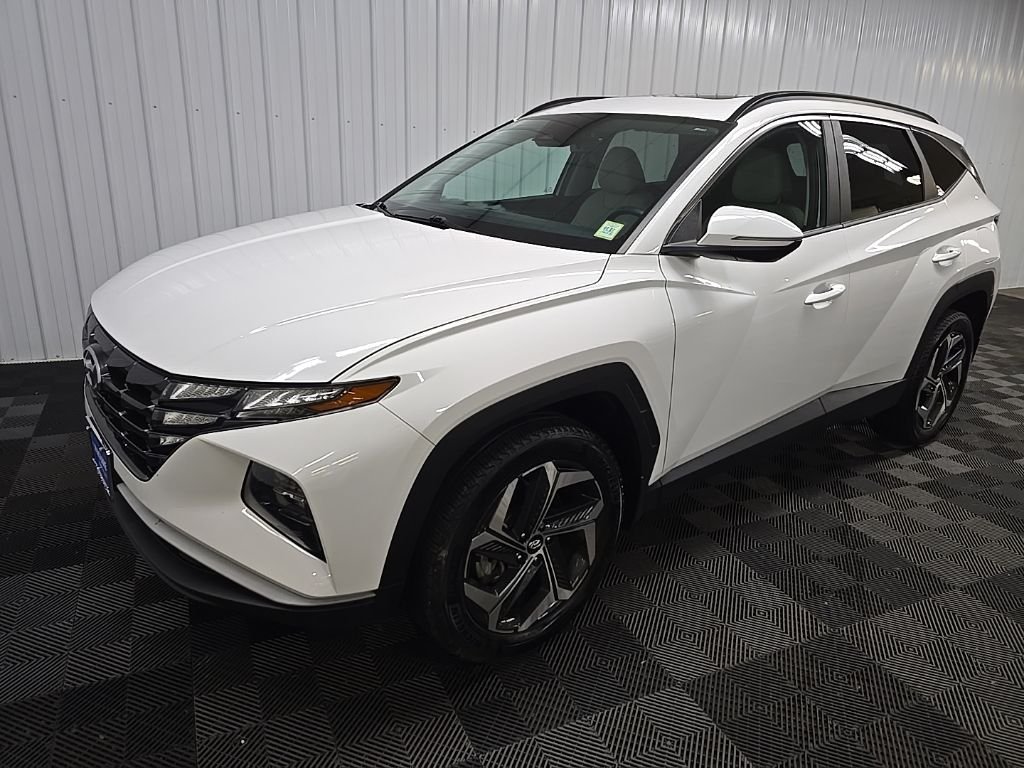 Used 2023 White Hyundai SEL image 9