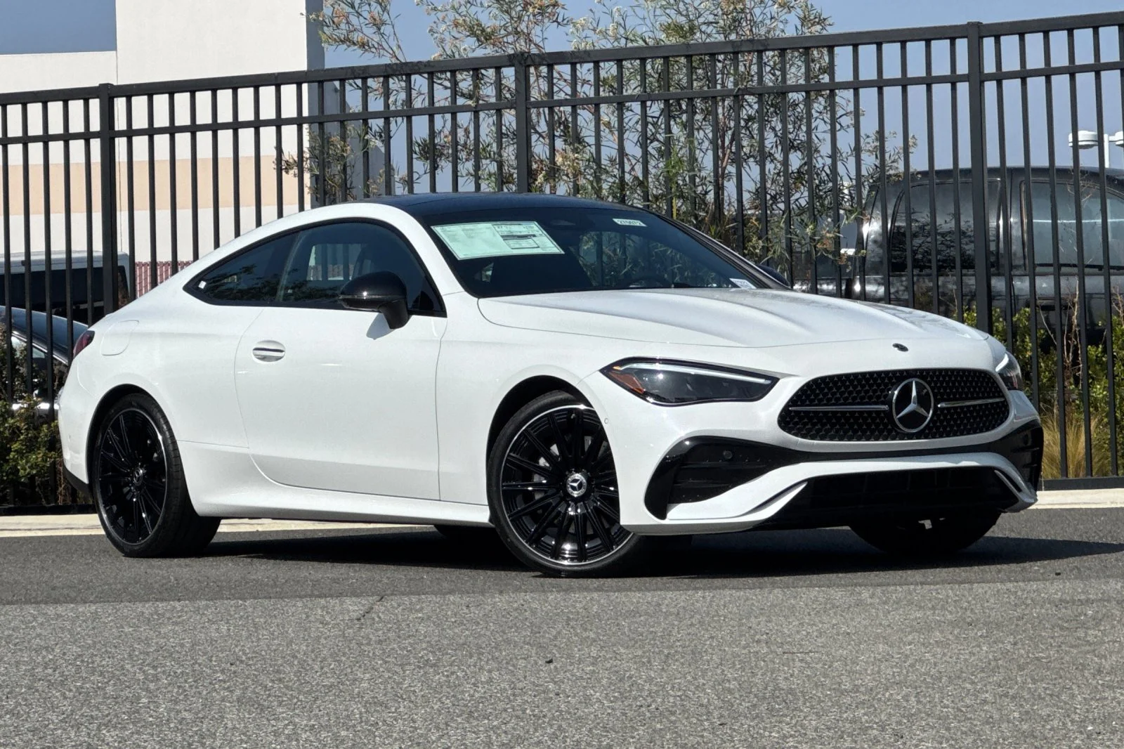New 2027 MANUFAKTUR Moonlight White Metallic Mercedes-Benz CLE 300 image 2