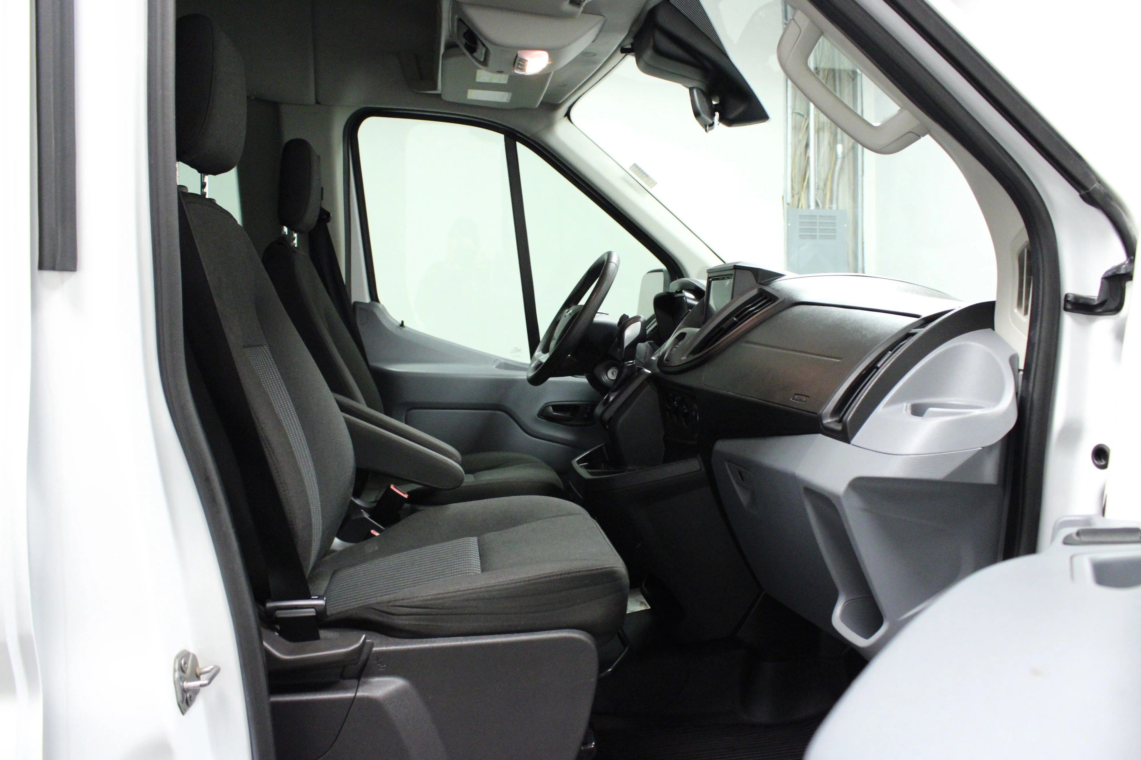 Used 2018 White Ford XLT image 15