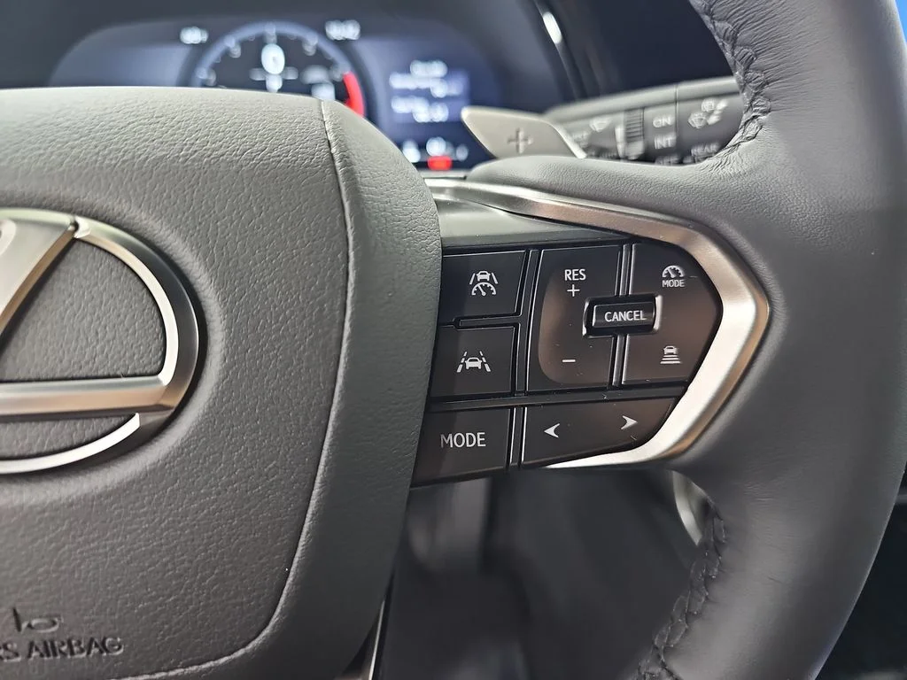 New 2026 Eminent White Pearl Lexus AWD image 17