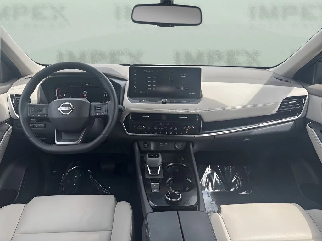 Used 2025 White Nissan SL image 14