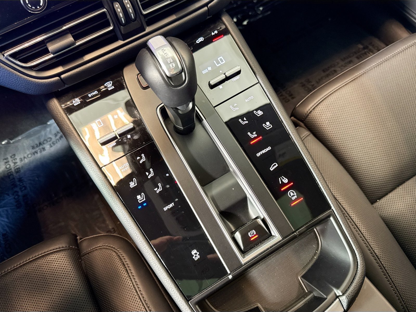 Used 2025 White Porsche  image 18