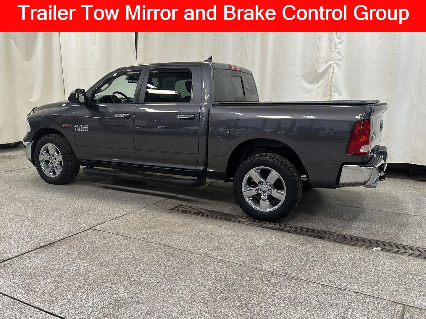 Used 2016 Granite Crystal Metallic Clearcoat Ram Big Horn image 3