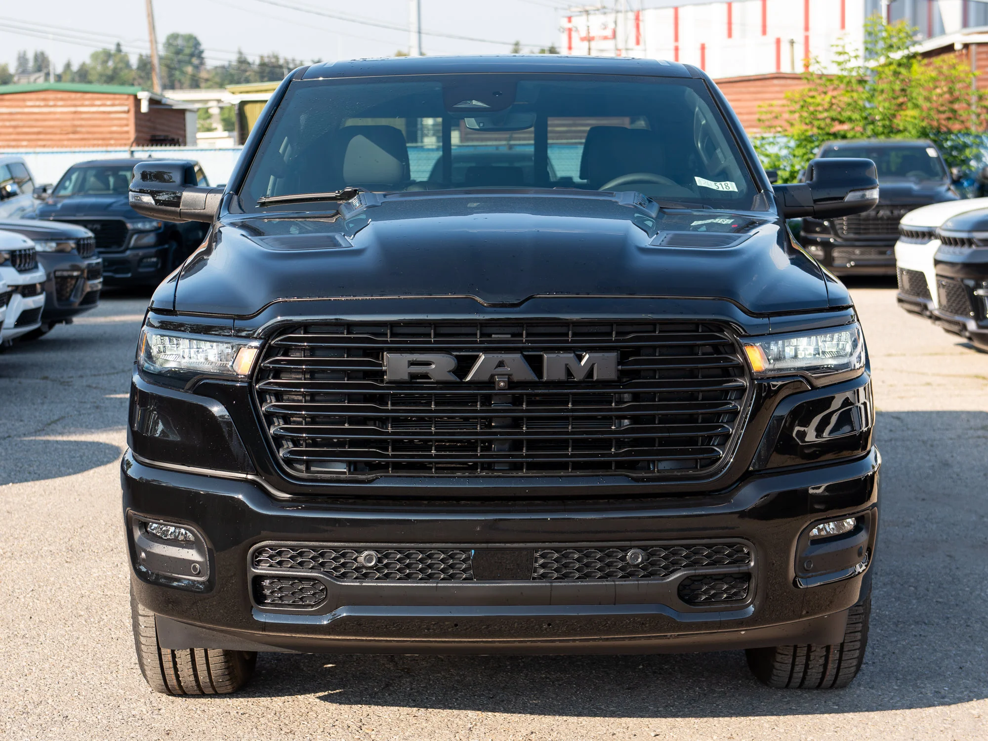 New 2026 Black RAM Sport* Crew Cab 4x4, Pano Sunroof, 3.92 Rear Axle, Passive Cold End Exhaust image 9