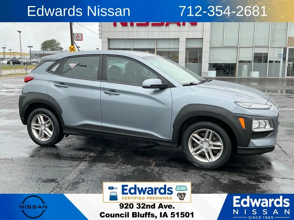 Certified Used 2019 Silver Hyundai SE image 1