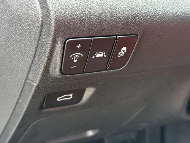 Used 2022 Gray Kia GT-Line image 26