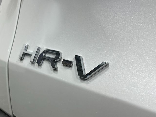 New 2027 Platinum White Pearl Honda LX image 6