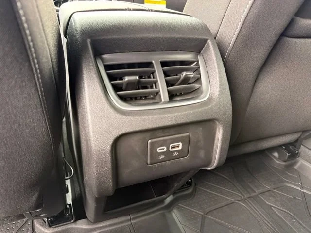 New 2026 Summit White Chevrolet 2LT image 15