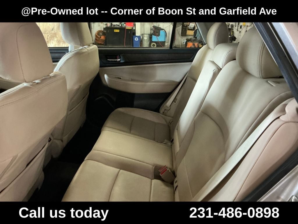 Used 2017 Gray Subaru 2.5i image 27