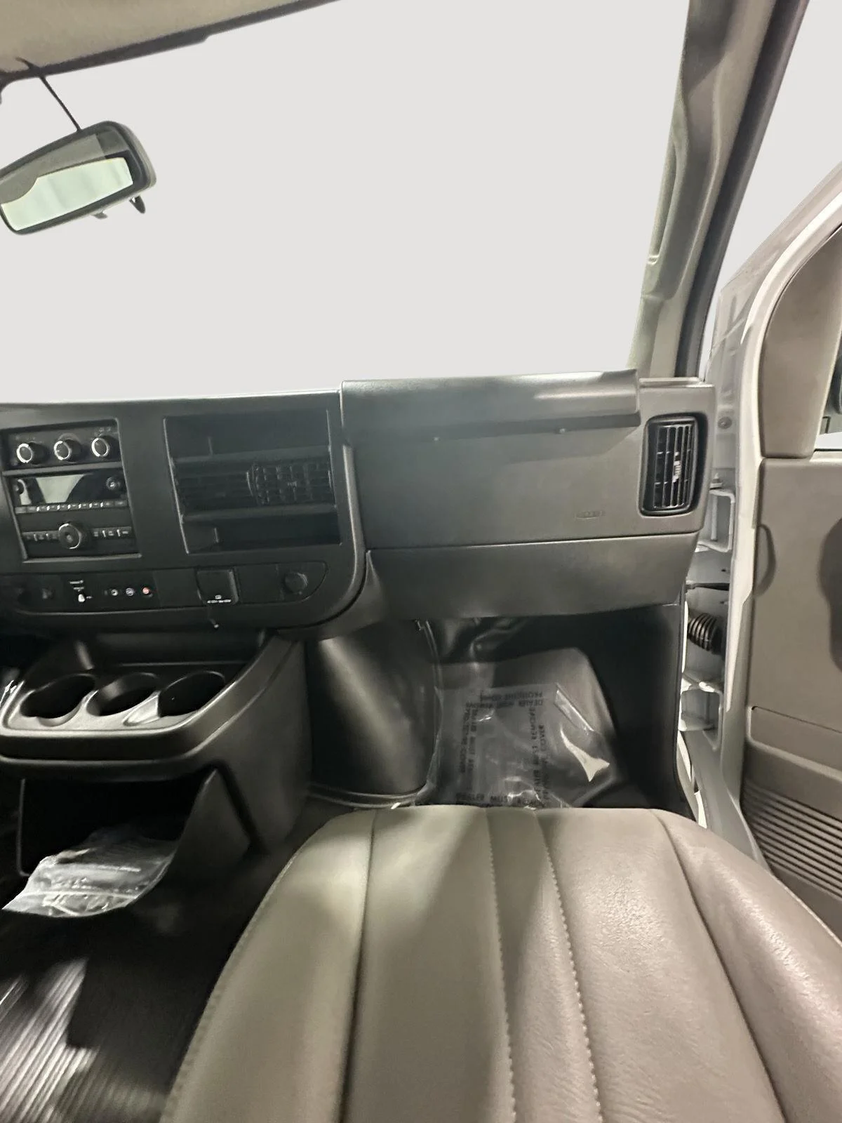 Used 2025 Summit White Chevrolet WT image 22
