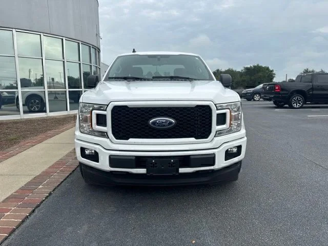 Used 2020 White Ford XL image 3