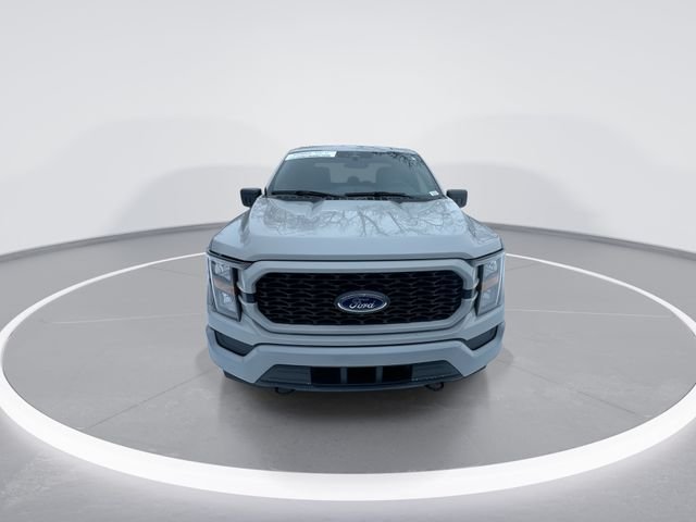 Used 2023 White Ford XL image 3